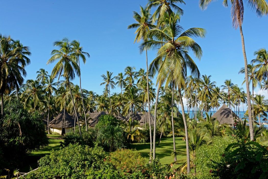 Ocean Paradise Resort & Spa Pwani Mchangani Exterior photo