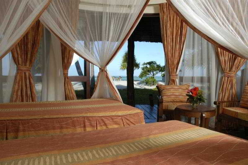 Ocean Paradise Resort & Spa Pwani Mchangani Exterior photo