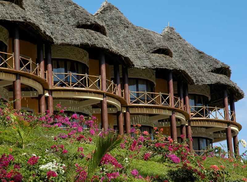 Ocean Paradise Resort & Spa Pwani Mchangani Exterior photo
