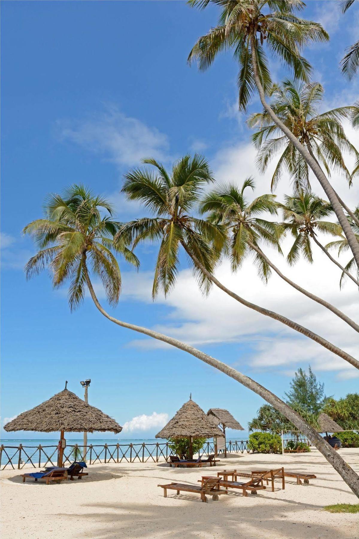 Ocean Paradise Resort & Spa Pwani Mchangani Exterior photo